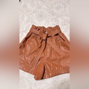 Honey shorts. Velvet inside. Leather outside. With belt, zipper and waistband.